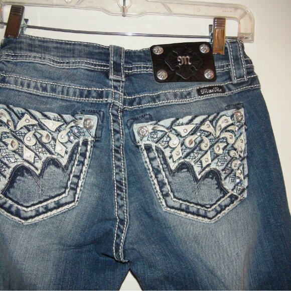 NWOT Miss Me Relaxed Straight Denim Jeans - Picture 3 of 4